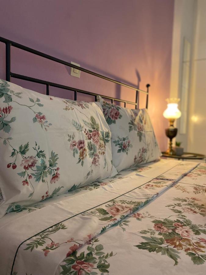 The Traditional Athens Luaran gambar